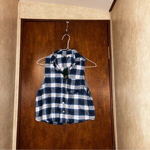 Wild Fable Navy and White Plaid Sleeveless Top